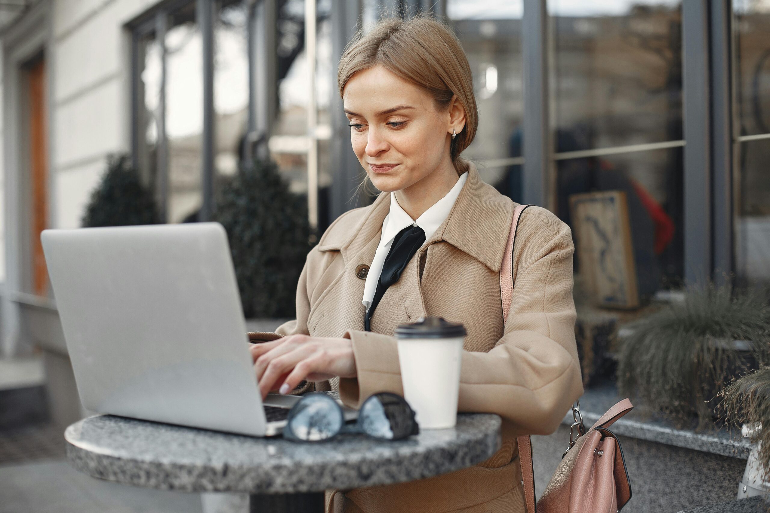 25 idées amusantes pour votre prochaine pause café virtuelle